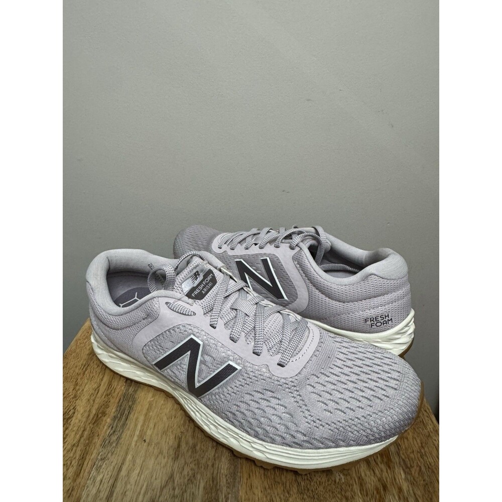 New Balance Fresh Foam V2 Arishi Sneakers Size 9.5 Purple Shoes Lace Up